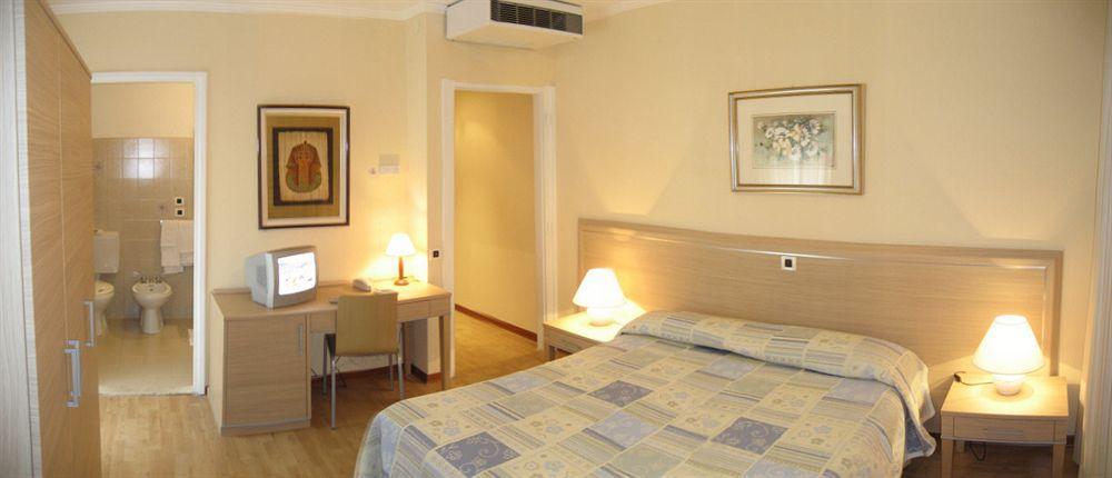 Eurovil Garni Hotel 3*