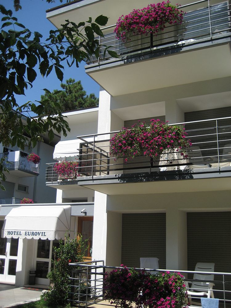 Hotel Eurovil Garni 3*