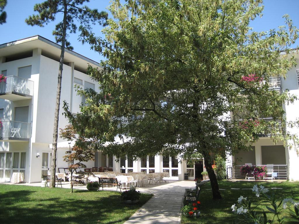 Eurovil Garni Hotel